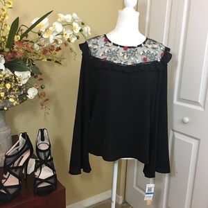 TAKARA LACE EMBROIDERED LONG SLEEVE TOP, BLACK, (NWT)